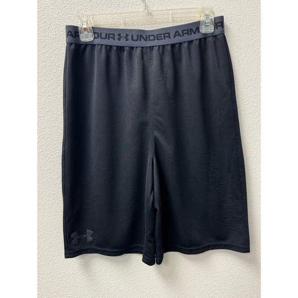 Under armour Loose Fit Heat Gear Short Youth XL Black - Picture 2 of 7